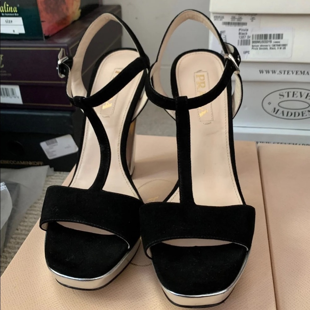 Prada platform